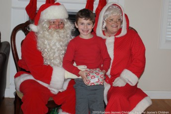 2015-jaycee-christmas-kids-party-022