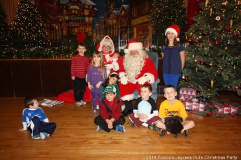2014-jaycee-christmas-kids-party-005