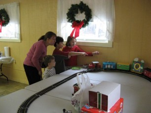 2008-kids-christmas-party-50