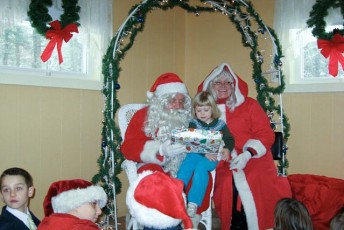 2008-kids-christmas-party-93