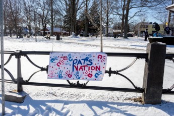 2018-PatsRally-146-0065--02-HandMadeBanners 028