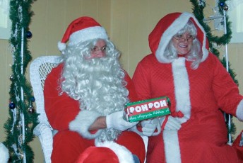2008-kids-christmas-party-92