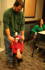 2011-kids-christmas-party-153