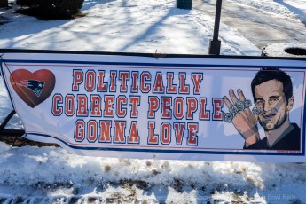 2018-PatsRally-187-0024--01-FarmerBanner 024