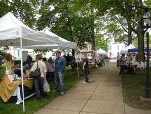 2011-jaycee-vendor-fair-04.jpg