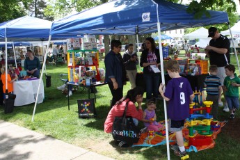 2013-jaycee-vendor-fair-004.jpg