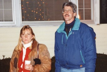 1993-christmas-caroling-hayride-03