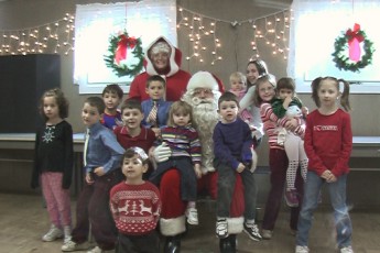 2006-kids-christmas-party-15