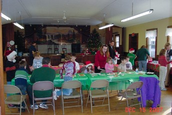 2007-kids-christmas-party-38