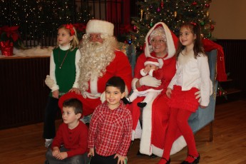 2012-029-jaycee-christmas-kids-party